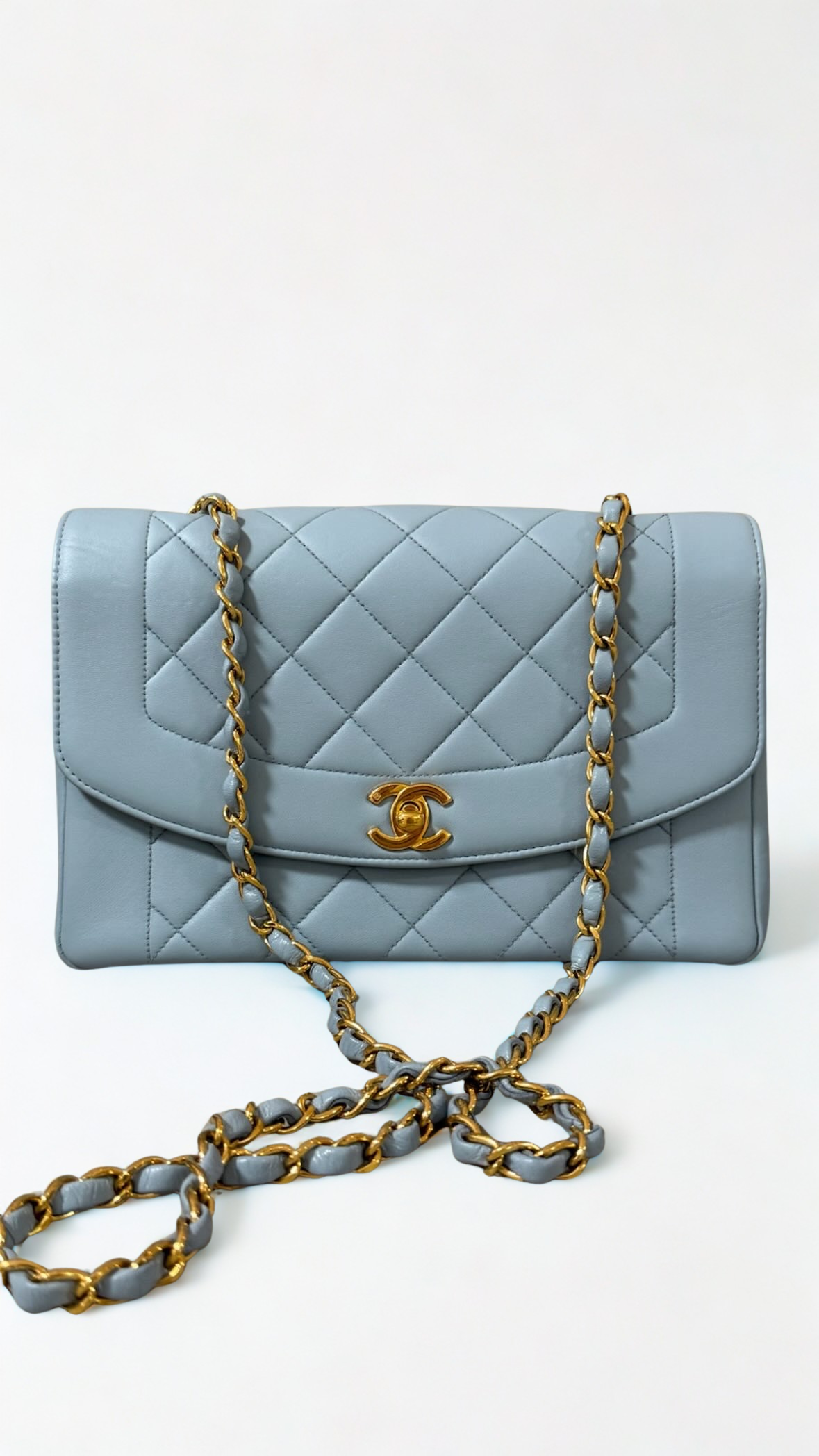 Chanel Diana GHW