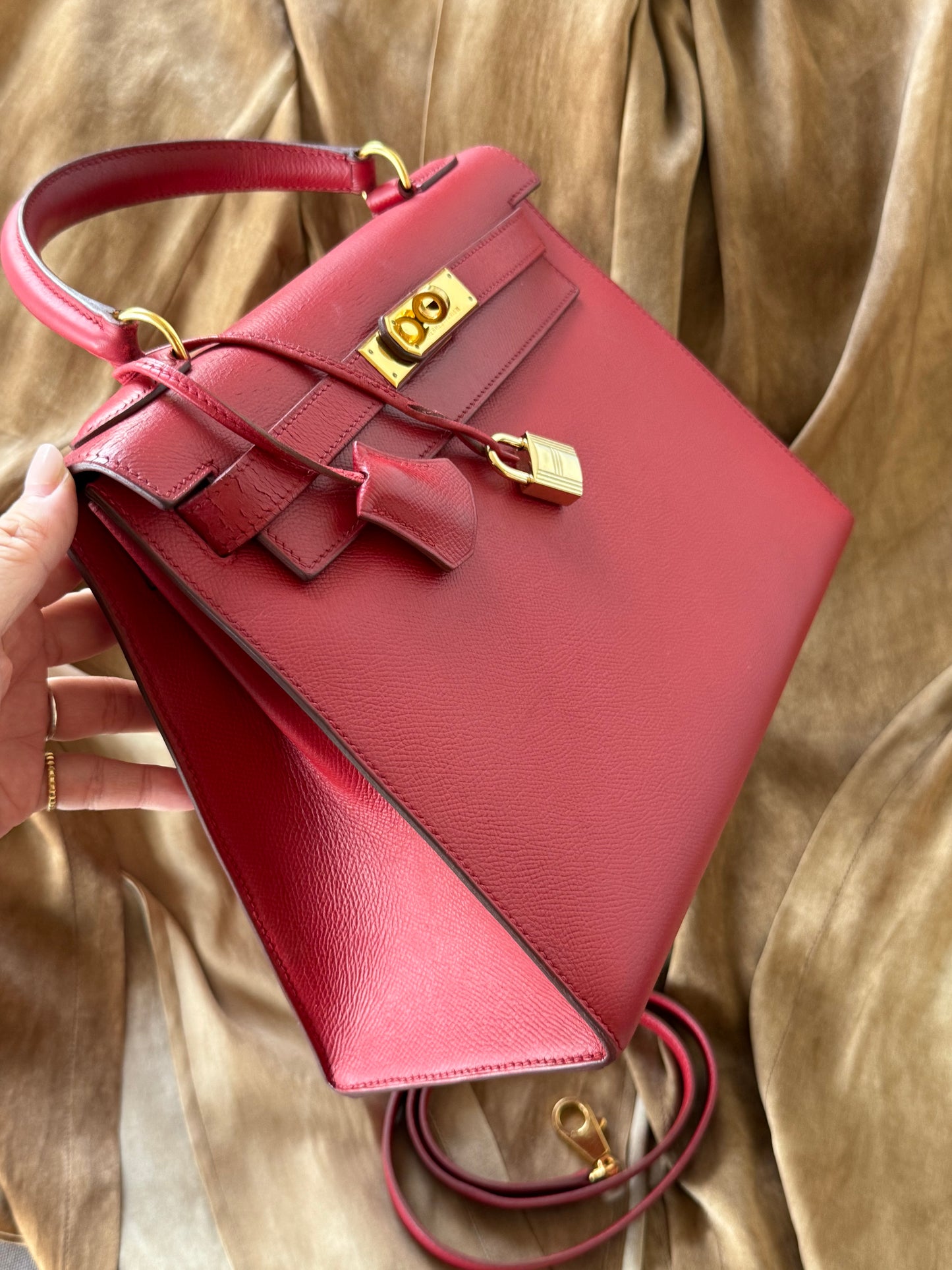 K28 Red GHW