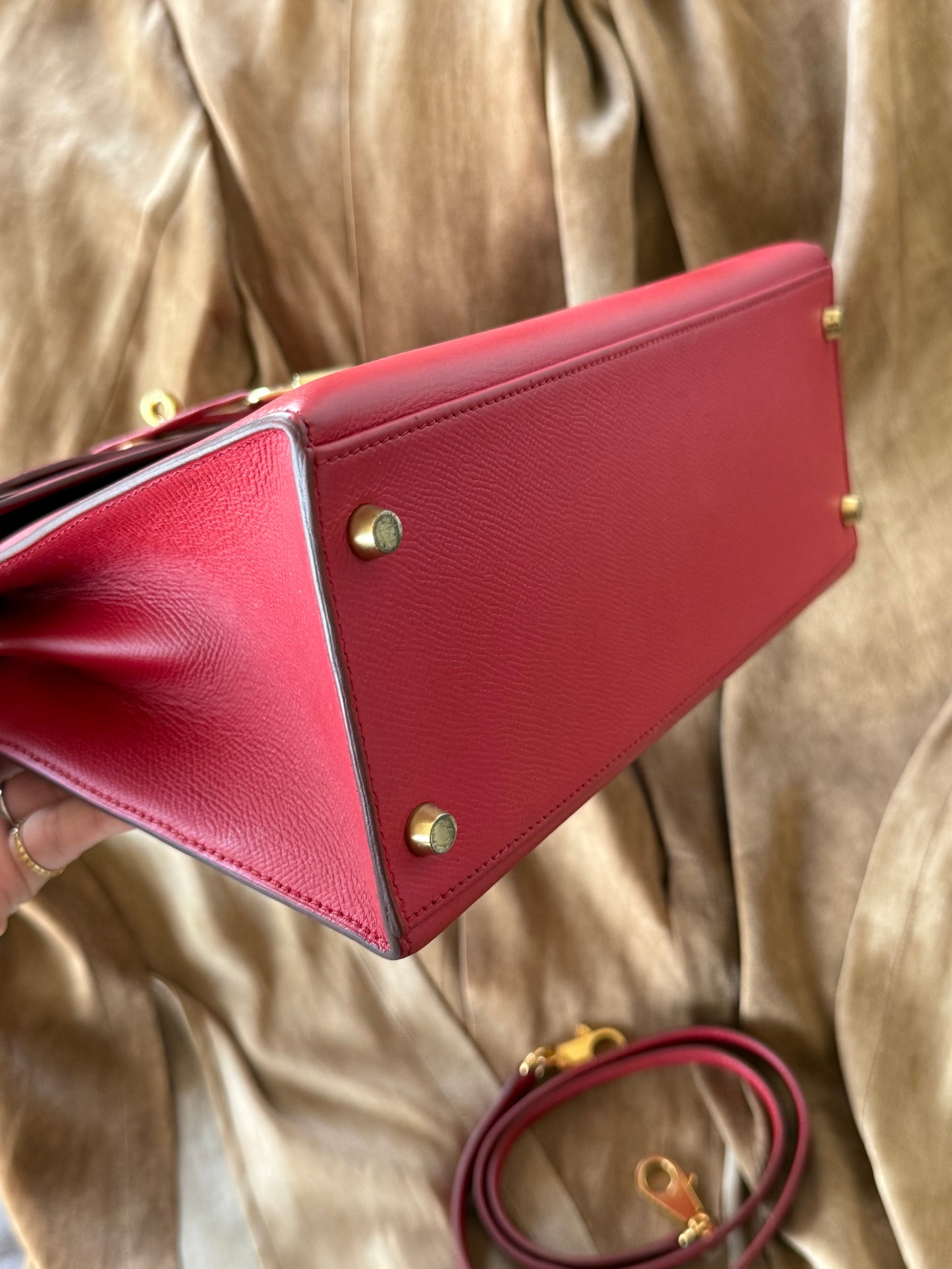 K28 Red GHW