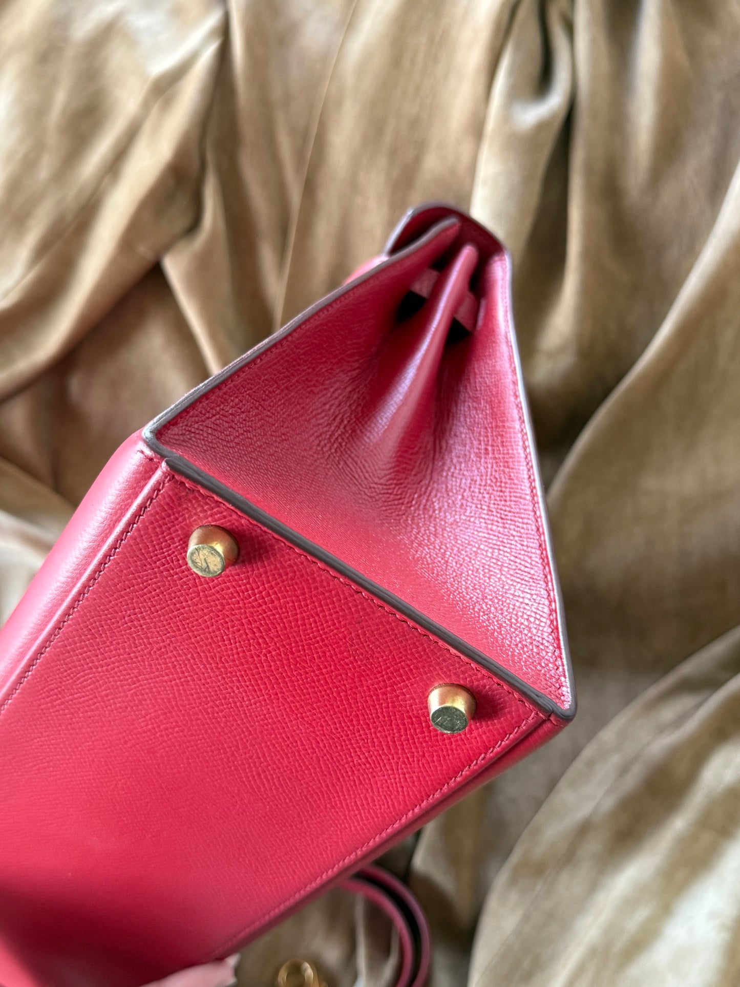 K28 Red GHW