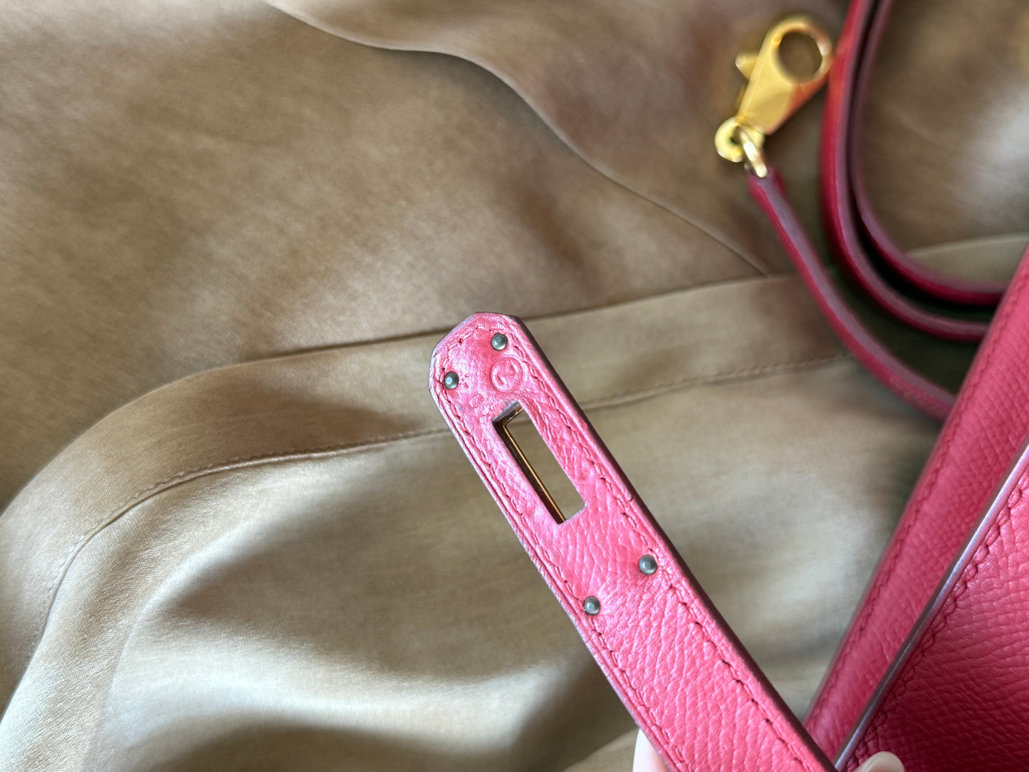K28 Red GHW