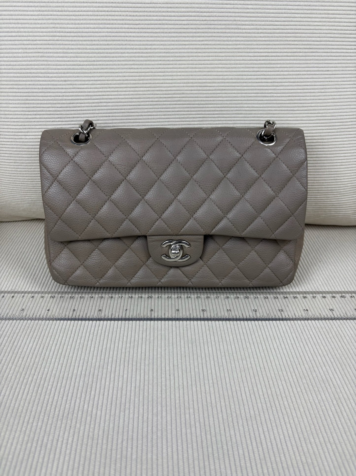 Chanel Caviar Medium SHW