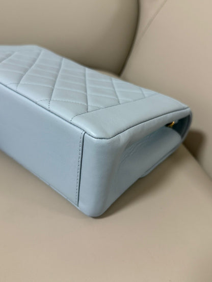 Chanel Diana GHW