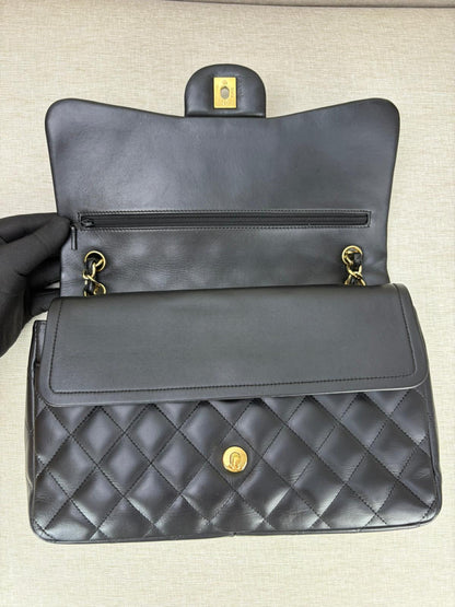 Chanel Jumbo Lambskin GHW Double Flap