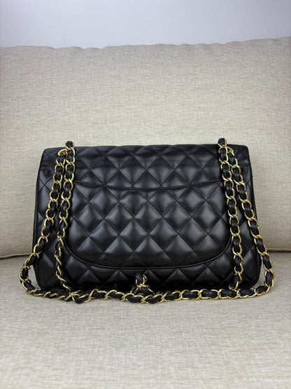 Chanel Jumbo Lambskin GHW Double Flap