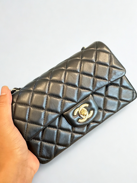 Chanel Mini Black GHW