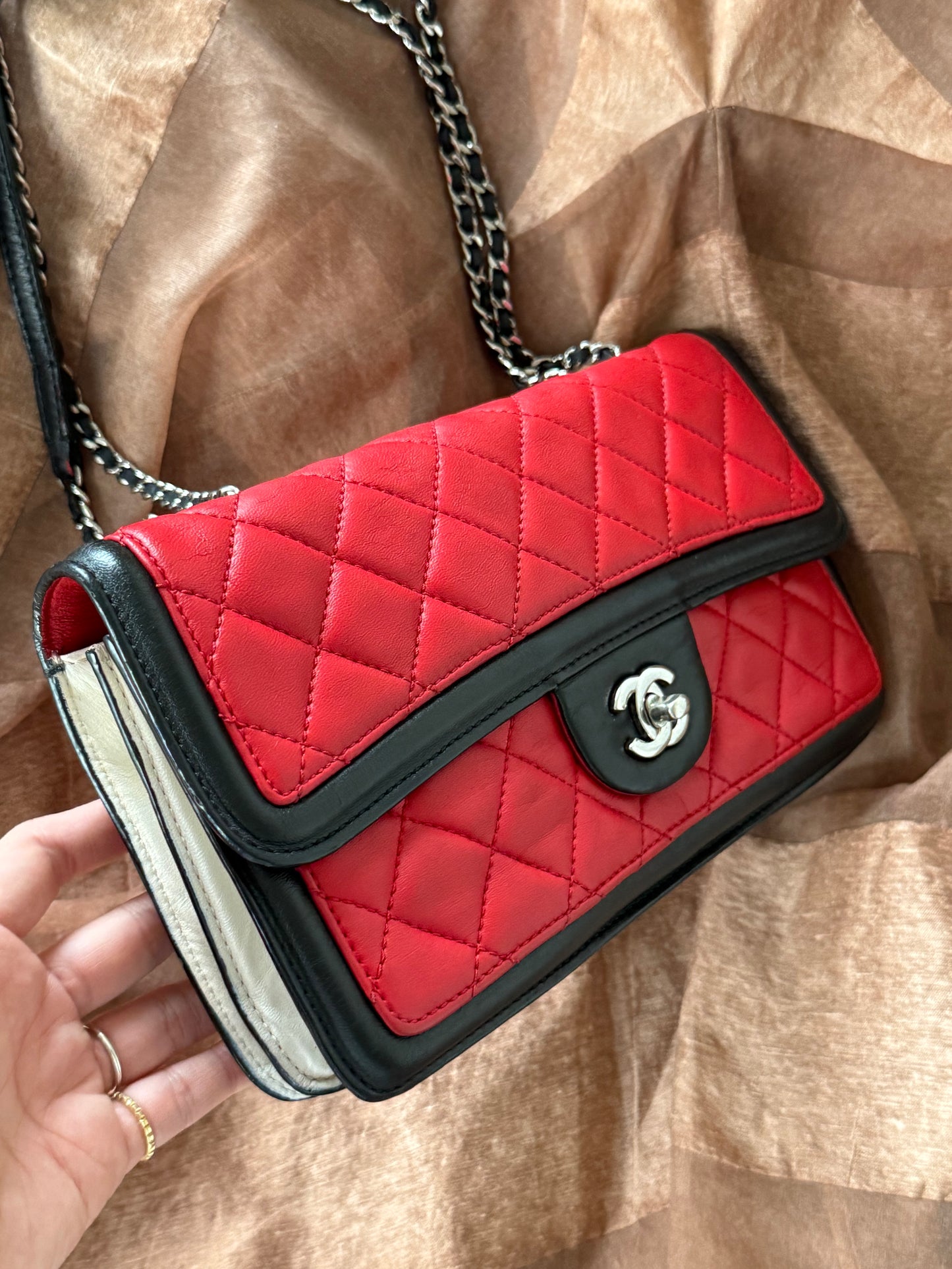Chanel Medium SHW
