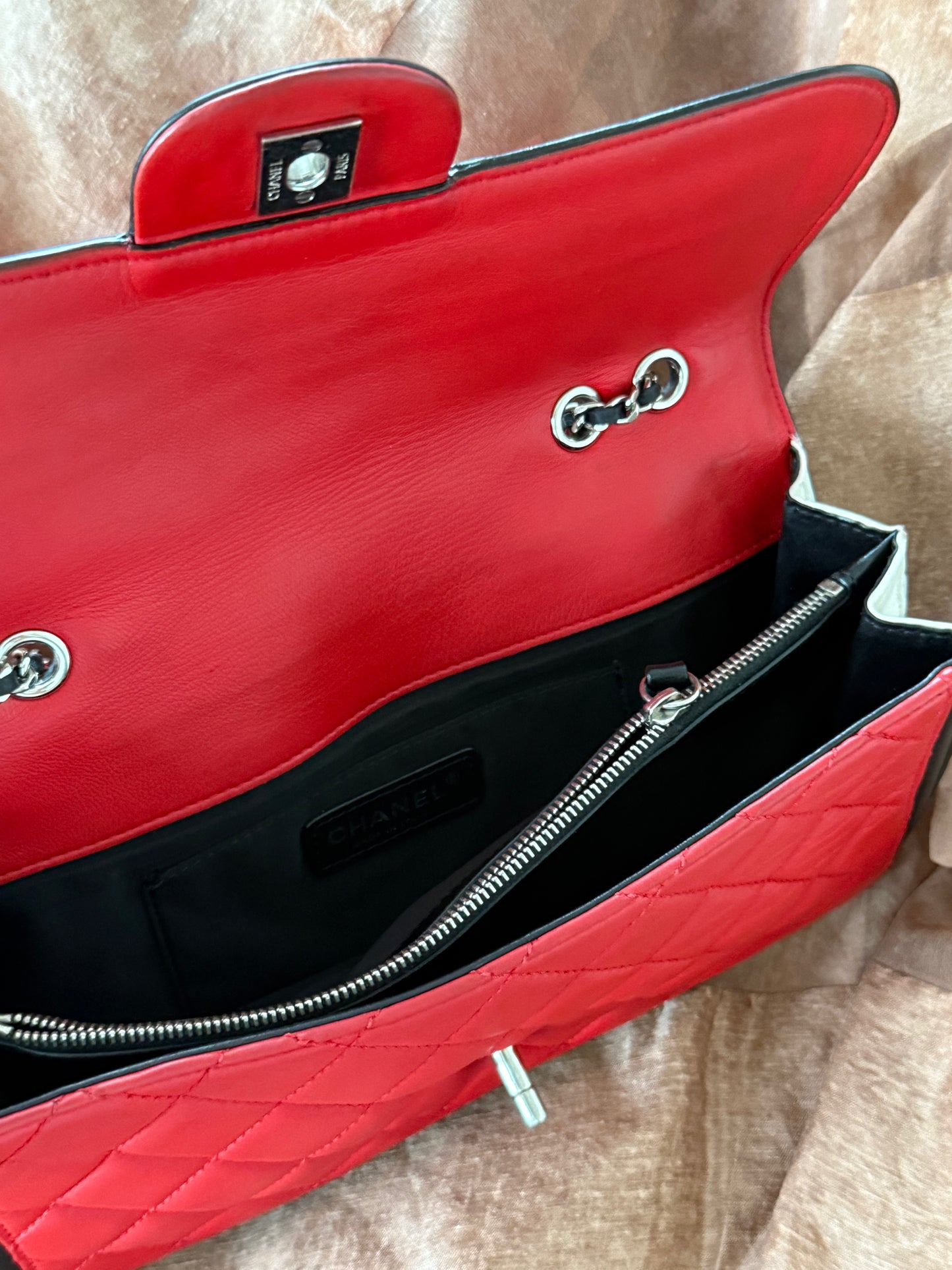 Chanel Medium SHW