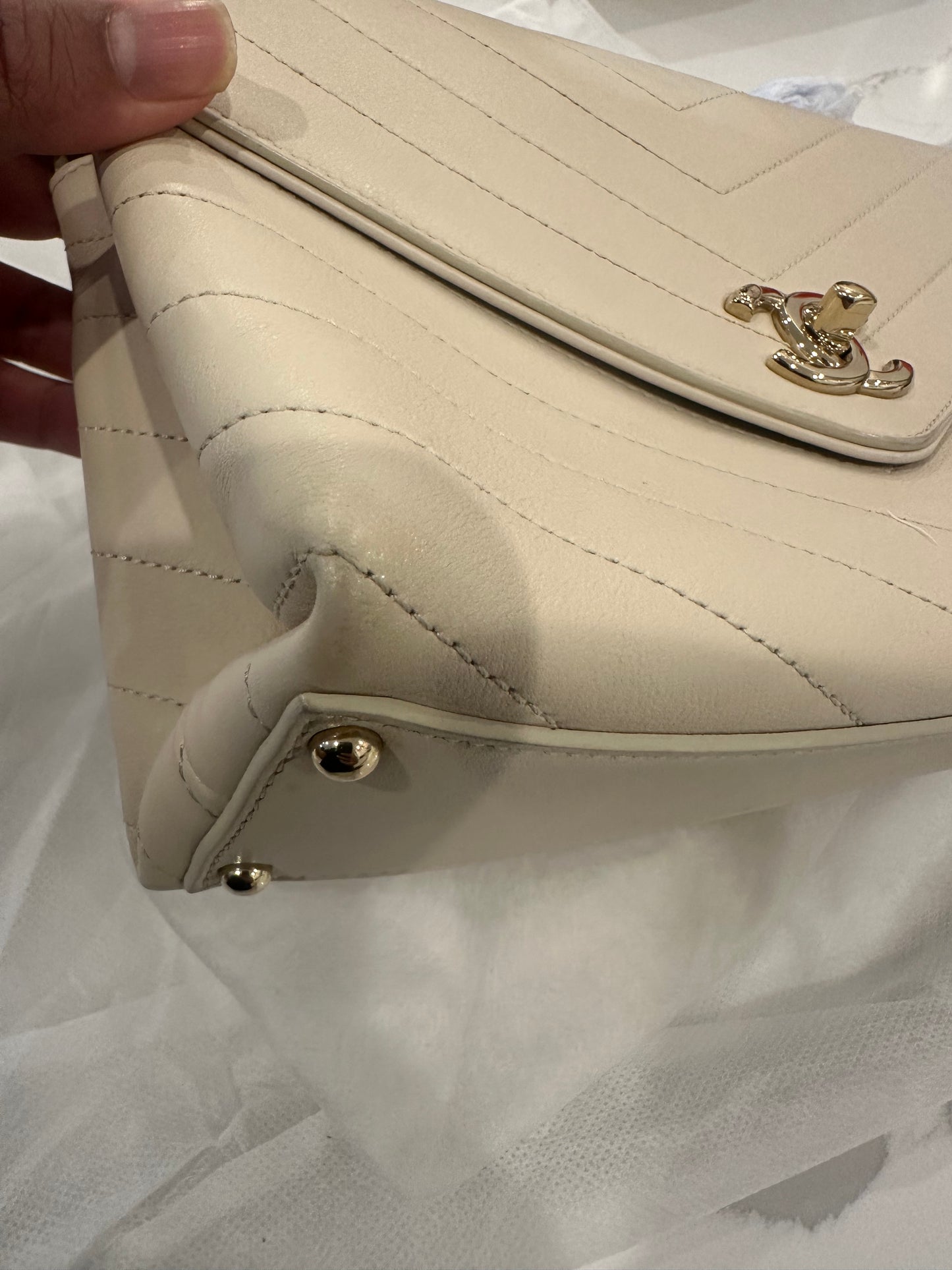 Chanel Chevron GHW
