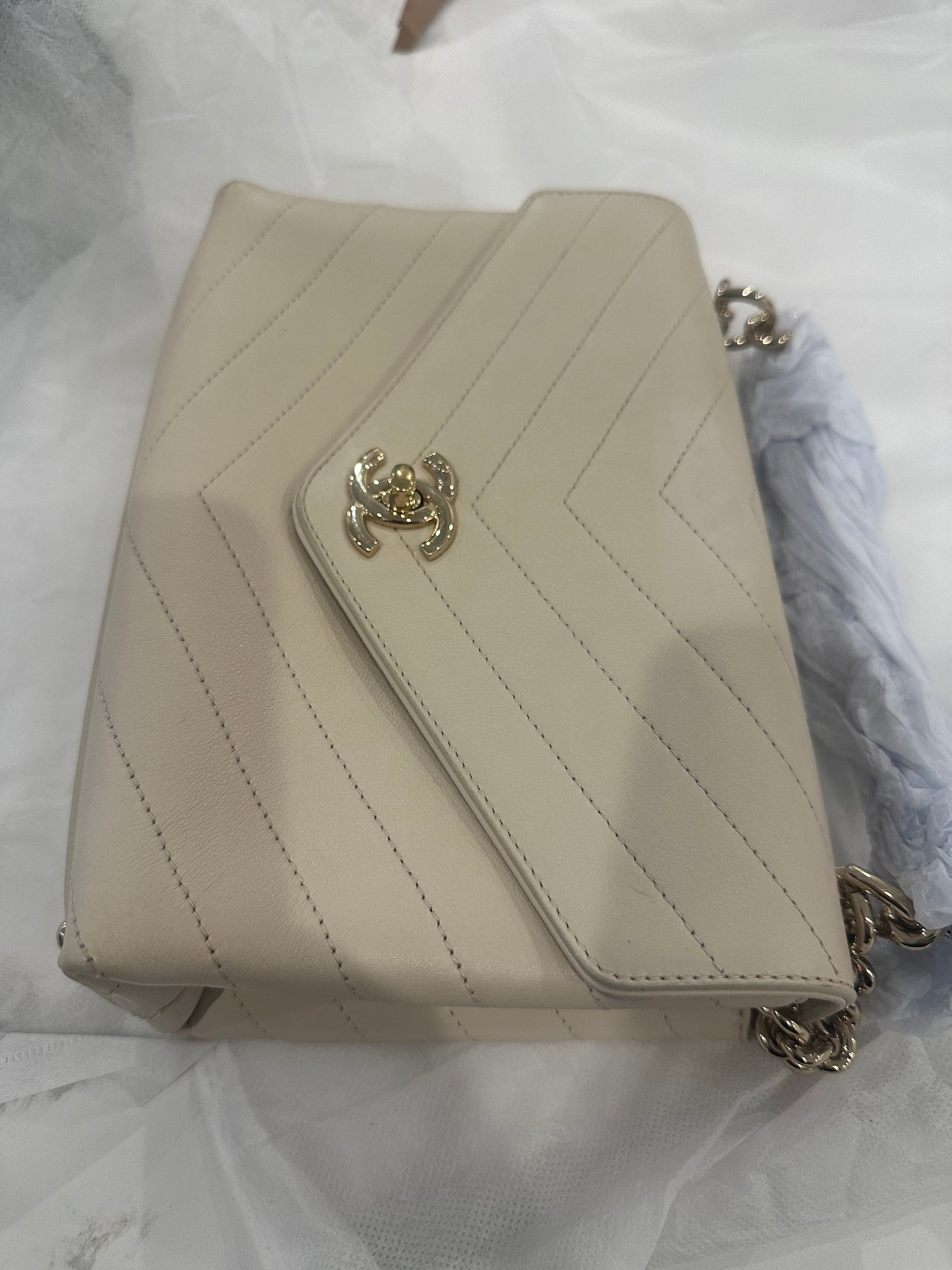 Chanel Chevron GHW