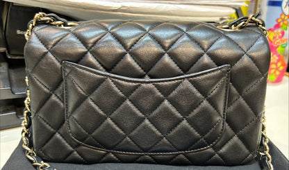 Chanel Mini Black GHW