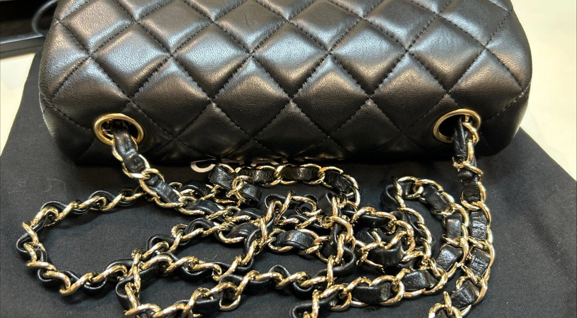 Chanel Mini Black GHW