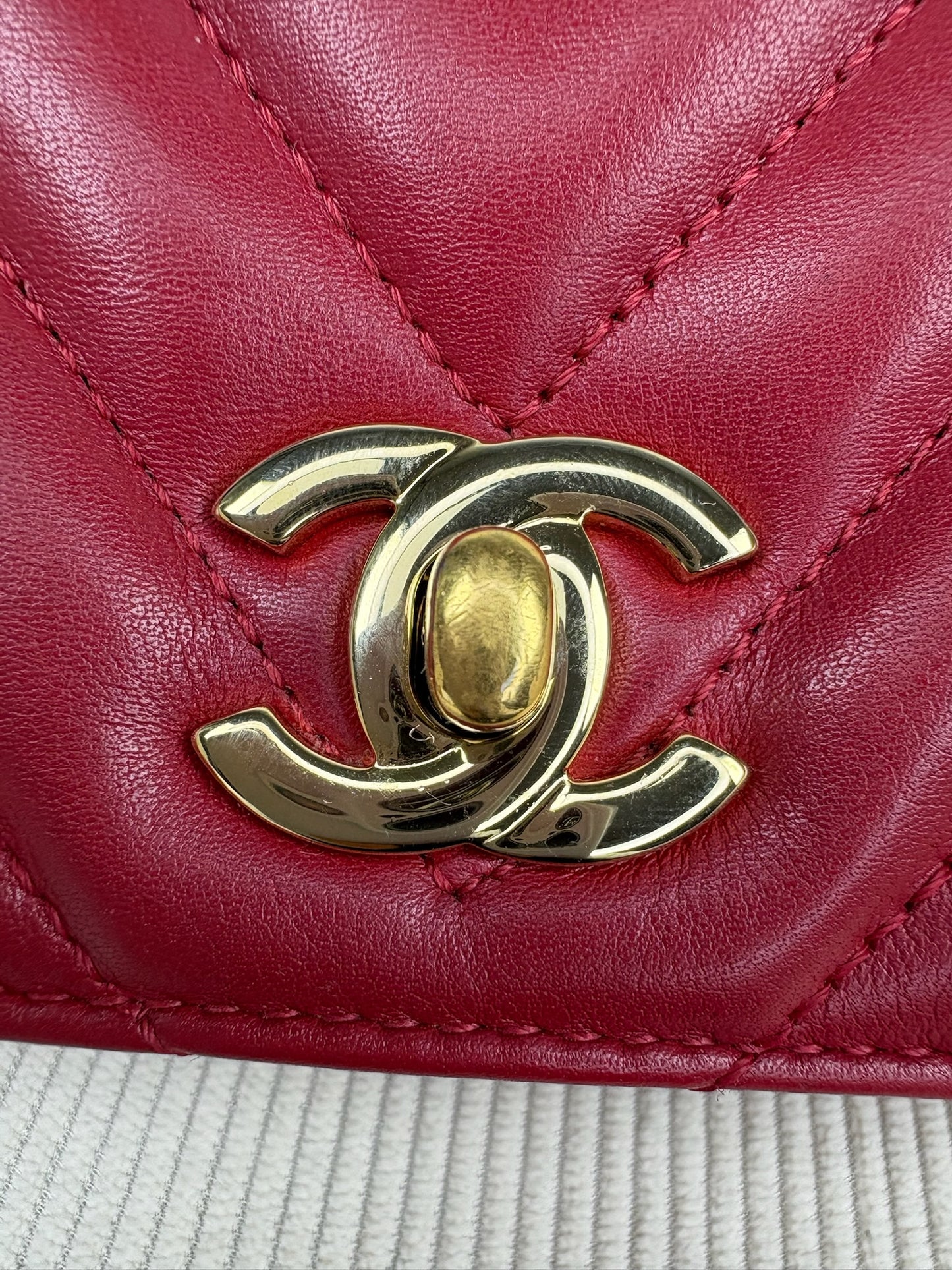 Chanel Chevron Red GHW