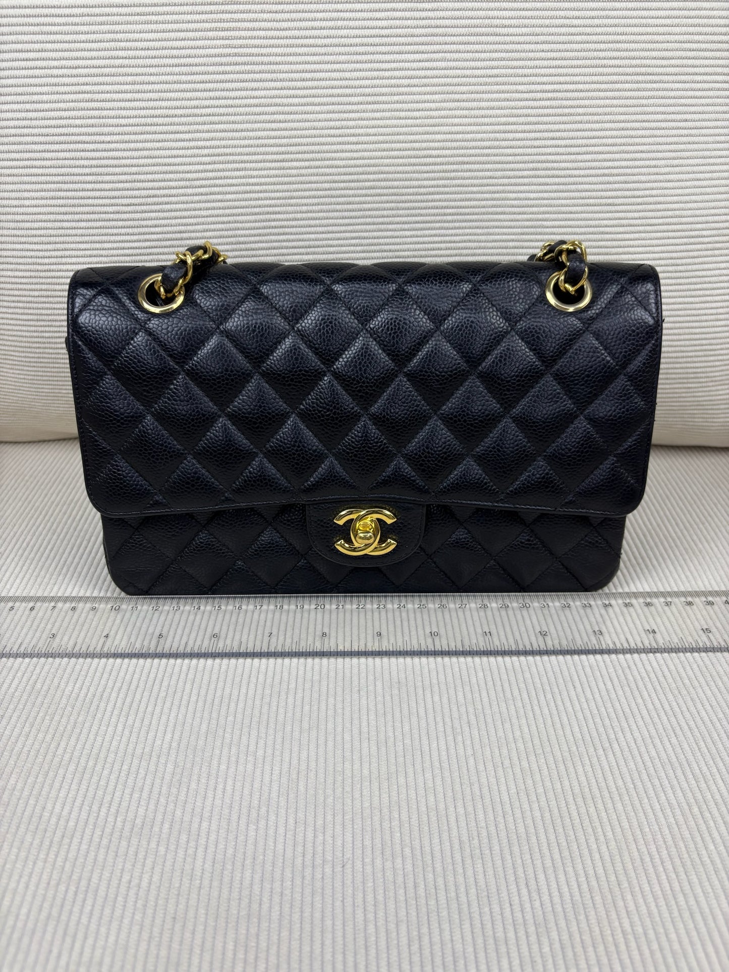 Chanel Medium Caviar GHW