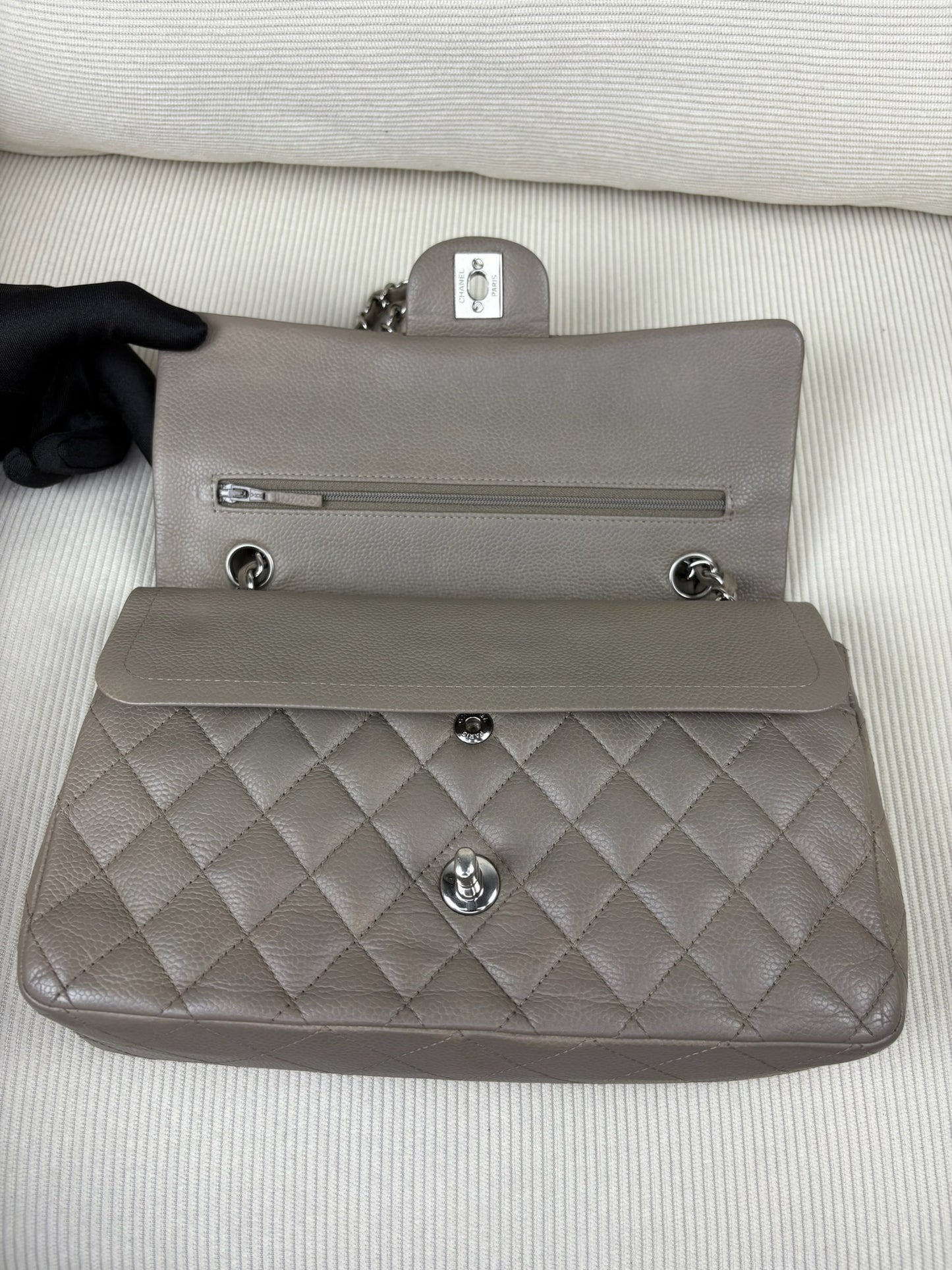 Chanel Caviar Medium SHW
