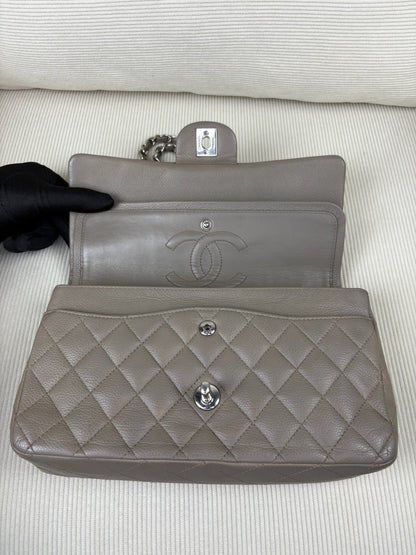 Chanel Caviar Medium SHW