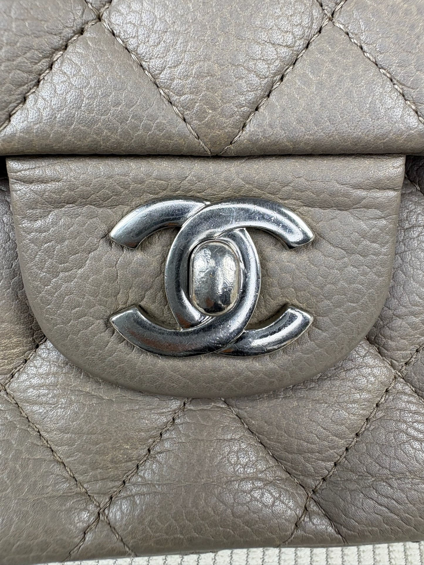 Chanel Caviar Medium SHW