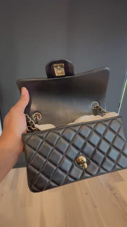 Chanel Mini Black GHW