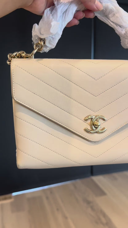 Chanel Chevron GHW
